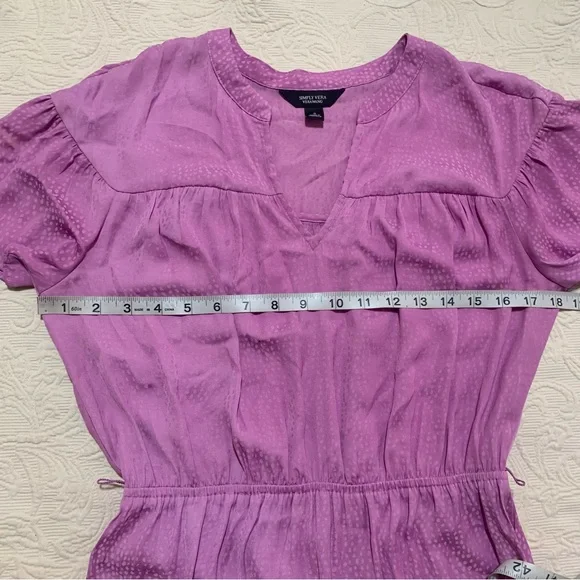Simply Vera Vera Wang Lavender V-Neck Asymmetrical Ruffle Hem Line Shirt Dress - Picture 5 of 7